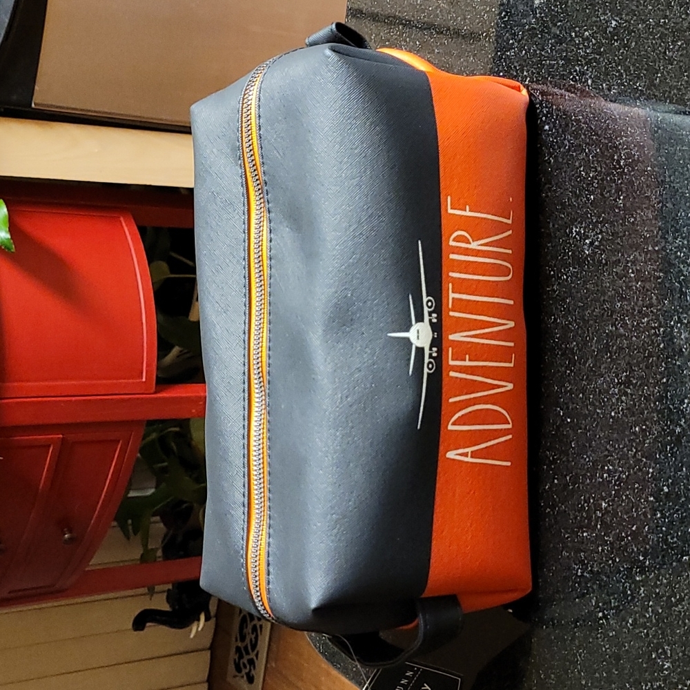 Rae Dunn Toiletry Bag